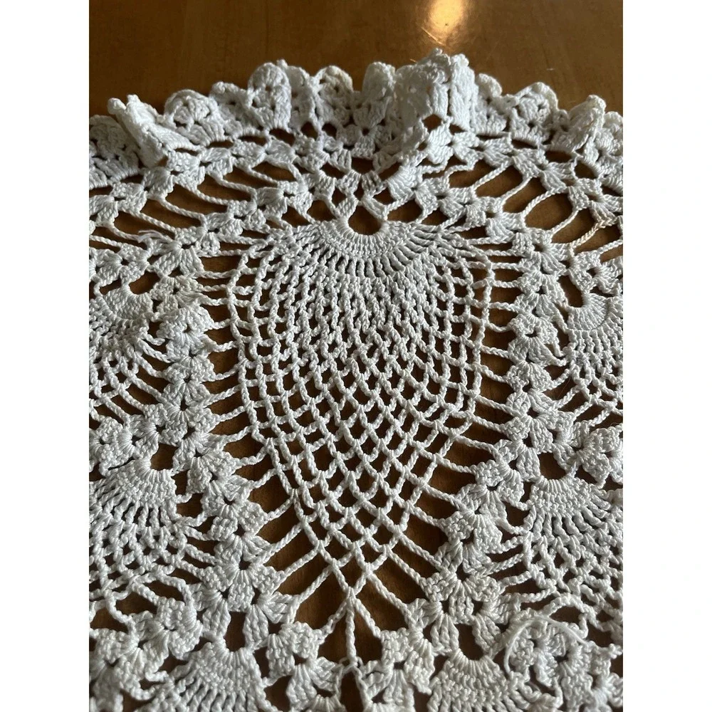 Vintage Large‎ Crochet Doily Pineapple Stitch Pattern Retro GrandmaCore